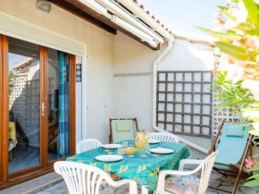 Charmant Pavillon T2 Mezzanine avec Terrasse et Parking, Proche Plage et Commerces - FR-1-409-269